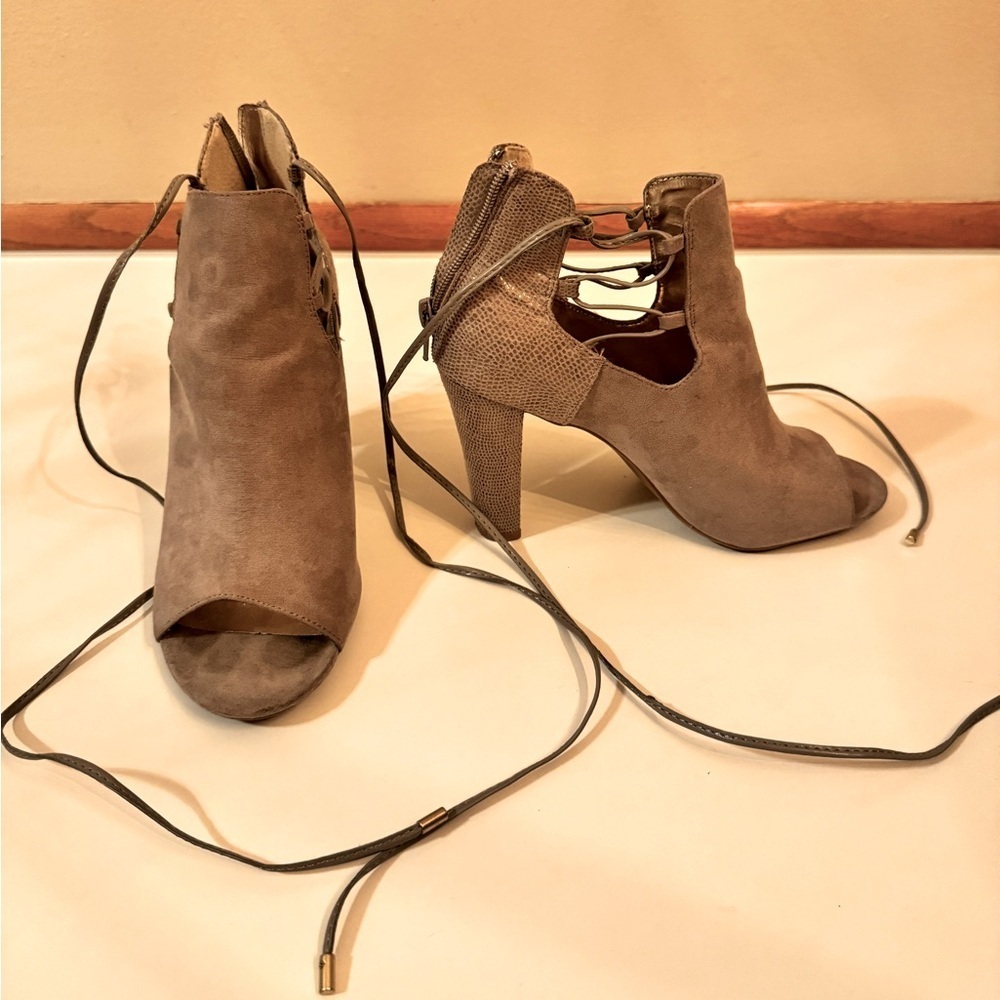 Gray heels, lace up front, light worn